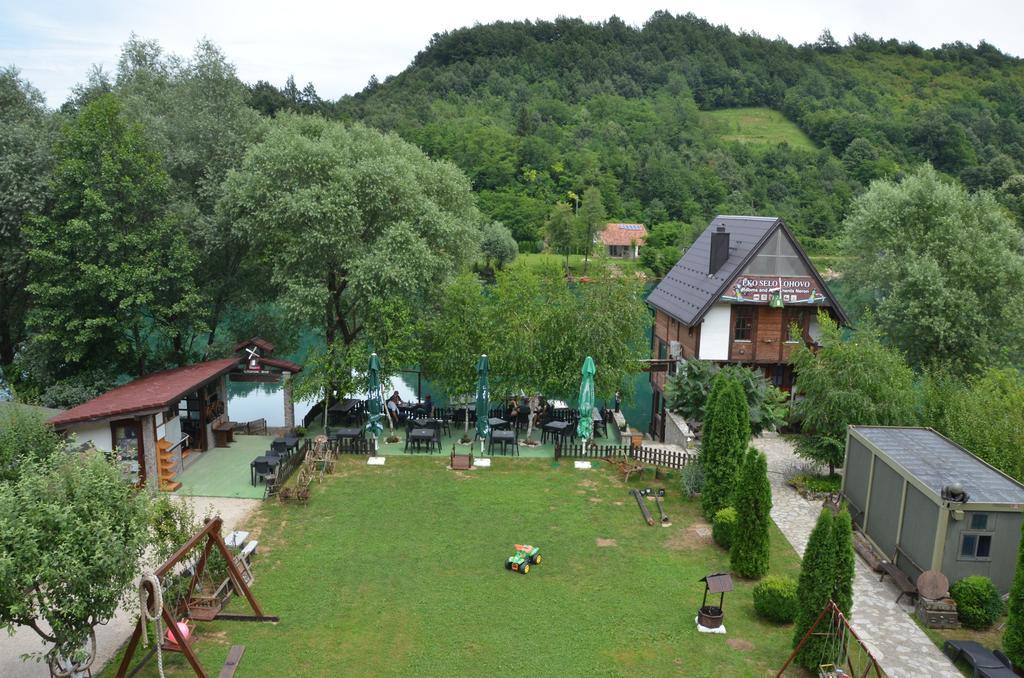 Rooms And Apartments Neron Bihac Lohovo Exteriér fotografie