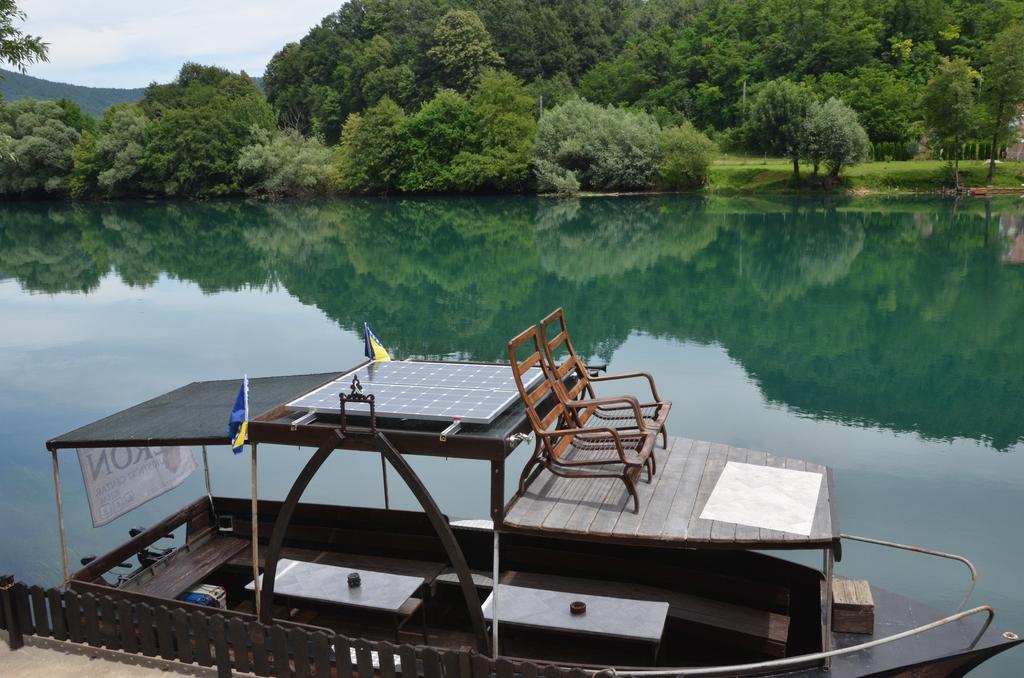 Rooms And Apartments Neron Bihac Lohovo Exteriér fotografie